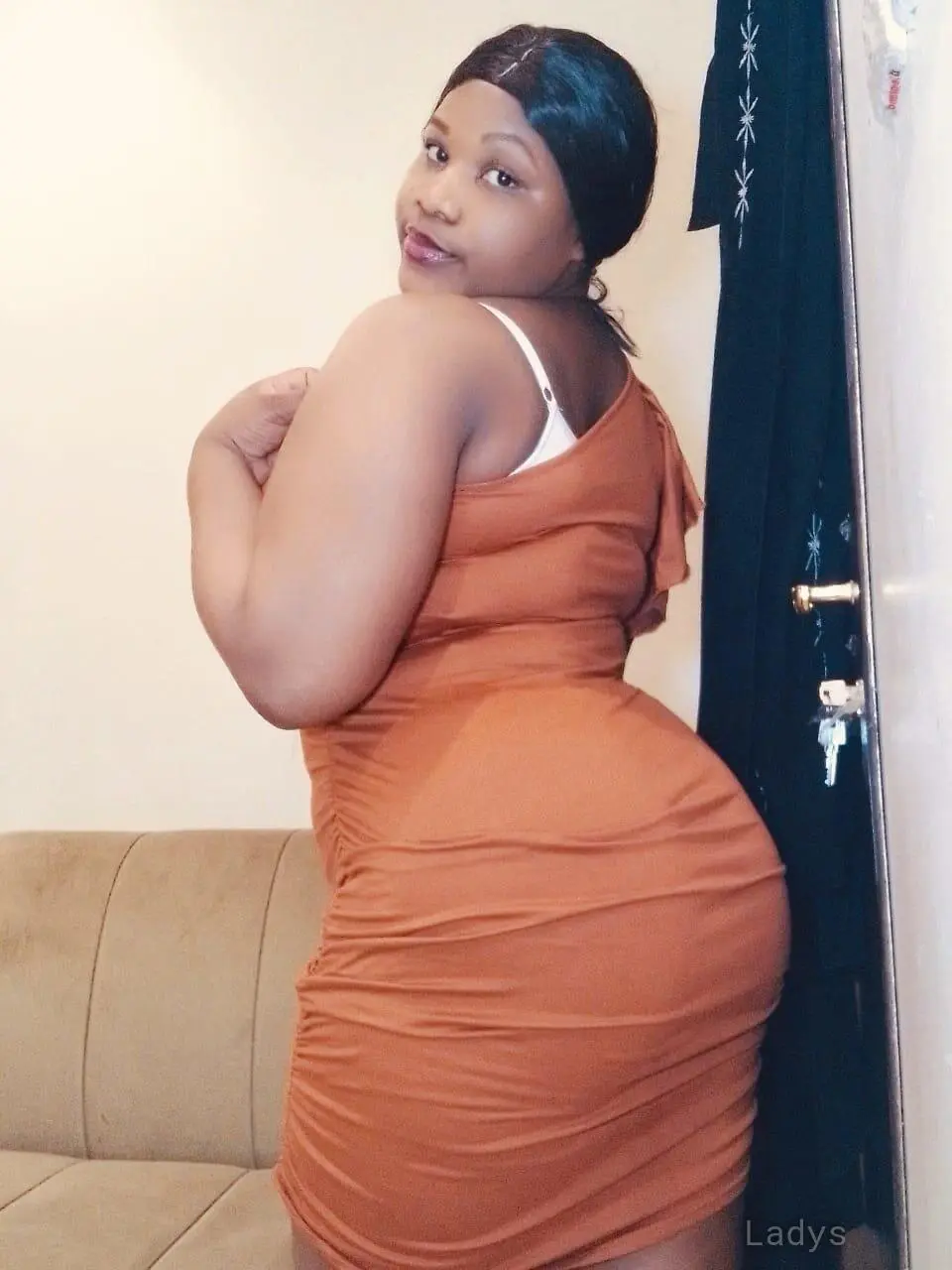 Amiinah, 24 years latina escorts girl, height 168 sm, Weight  kg, listcrawler Riyadh
