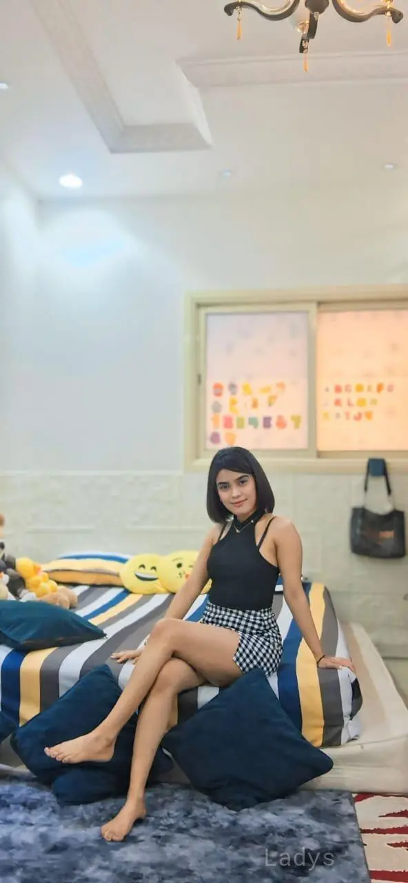 Asha, 23 years latina escorts girl, height 155 sm, Weight  kg, listcrawler Riyadh