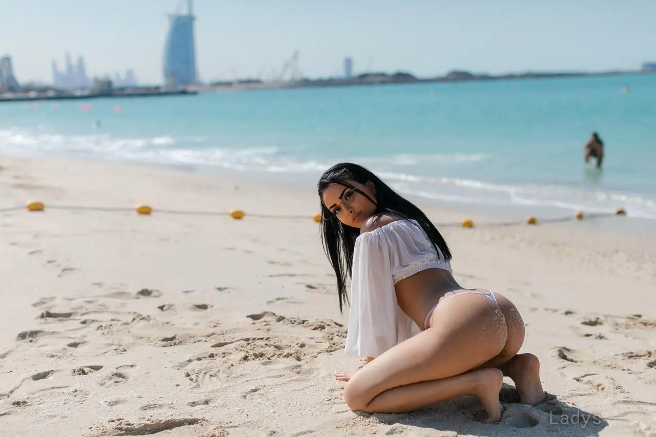 Asoo, 22 years latina escorts girl, height 175 sm, Weight  kg, listcrawler Riyadh