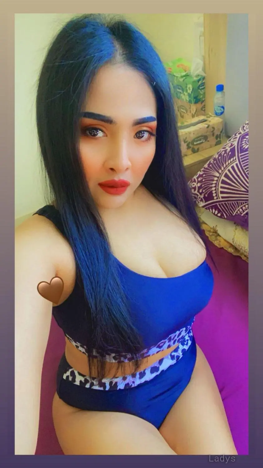 Bee Bee, 27 years latina escorts girl, height 160 sm, Weight kg, listcrawler Riyadh
