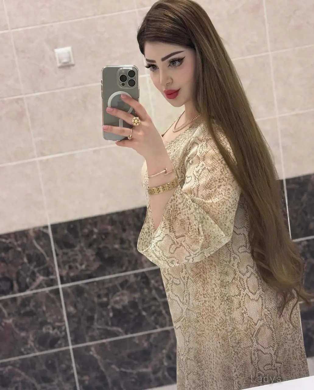 Christina, 25 years latina escorts girl, height 165 sm, Weight  kg, listcrawler Riyadh