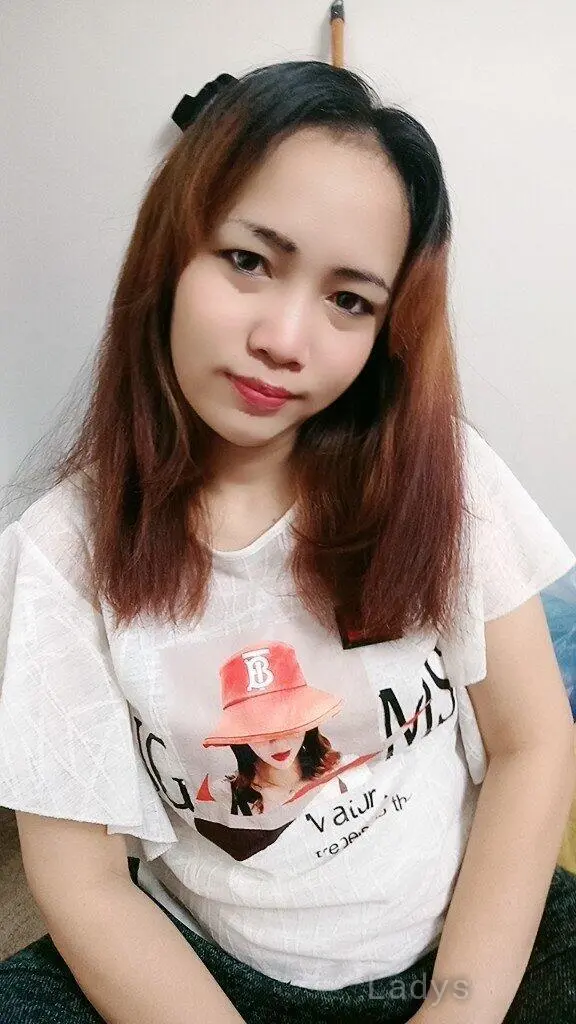Sanddy, 19 years latina escorts girl, height 155 sm, Weight  kg, listcrawler Riyadh