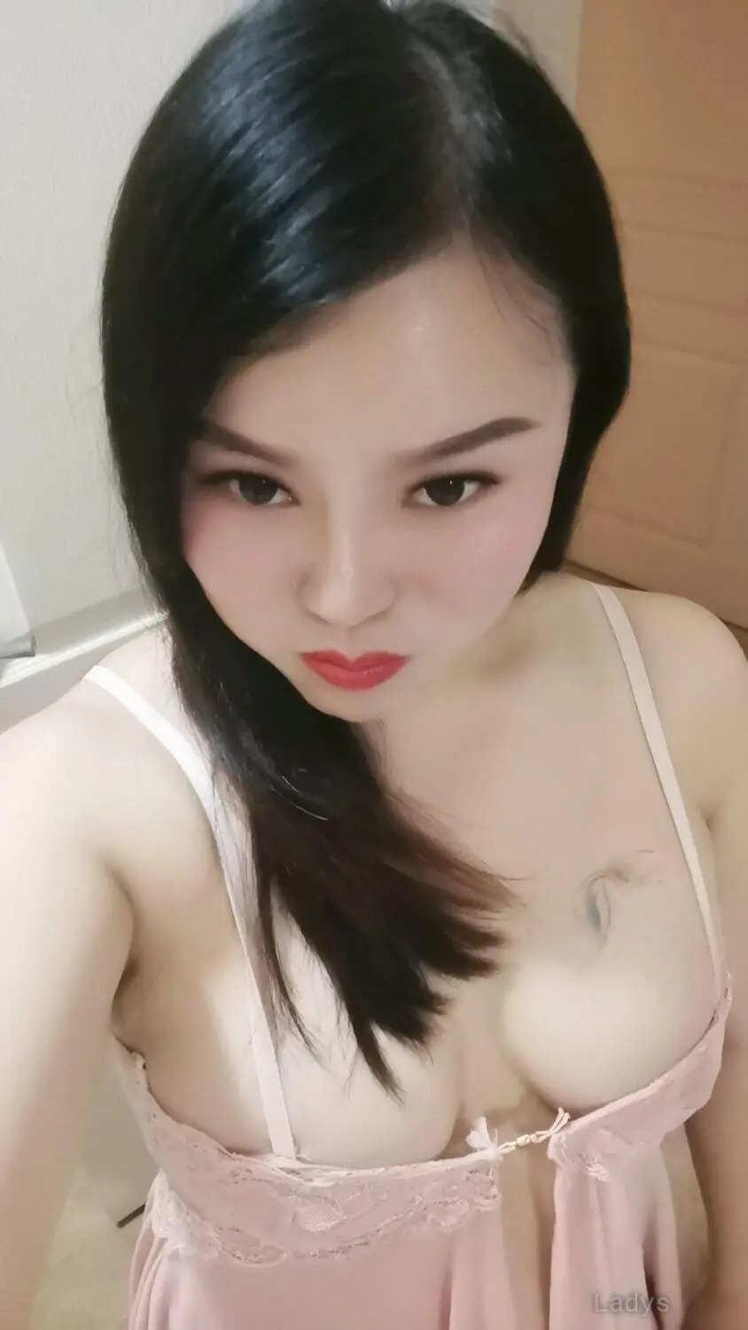 Sara, 25 years latina escorts girl, height 163 sm, Weight kg, listcrawler Riyadh