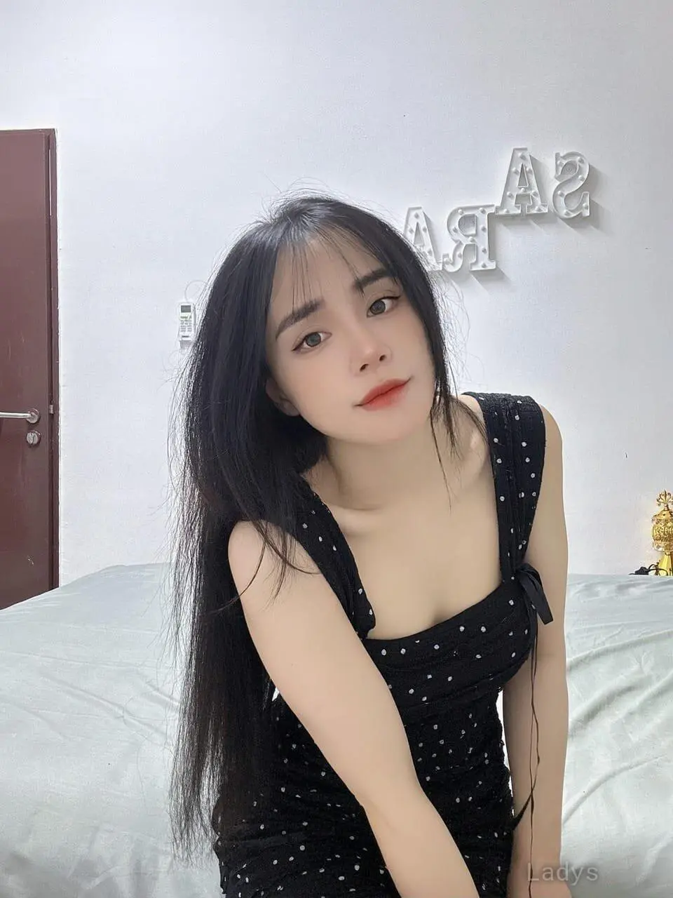 Sarah, 21 years latina escorts girl, height 163 sm, Weight kg, listcrawler Riyadh