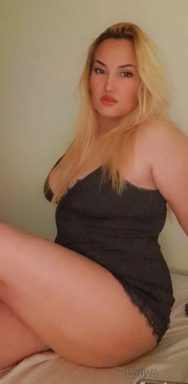 Sasso, 30 years latina escorts girl, height 167 sm, Weight kg, listcrawler Riyadh