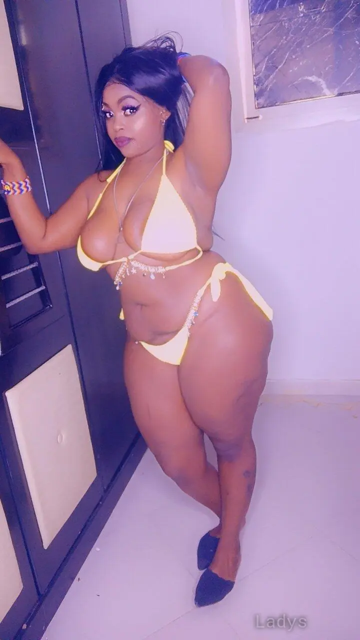 Tea, 23 years latina escorts girl, height 158 sm, Weight  kg, listcrawler Riyadh