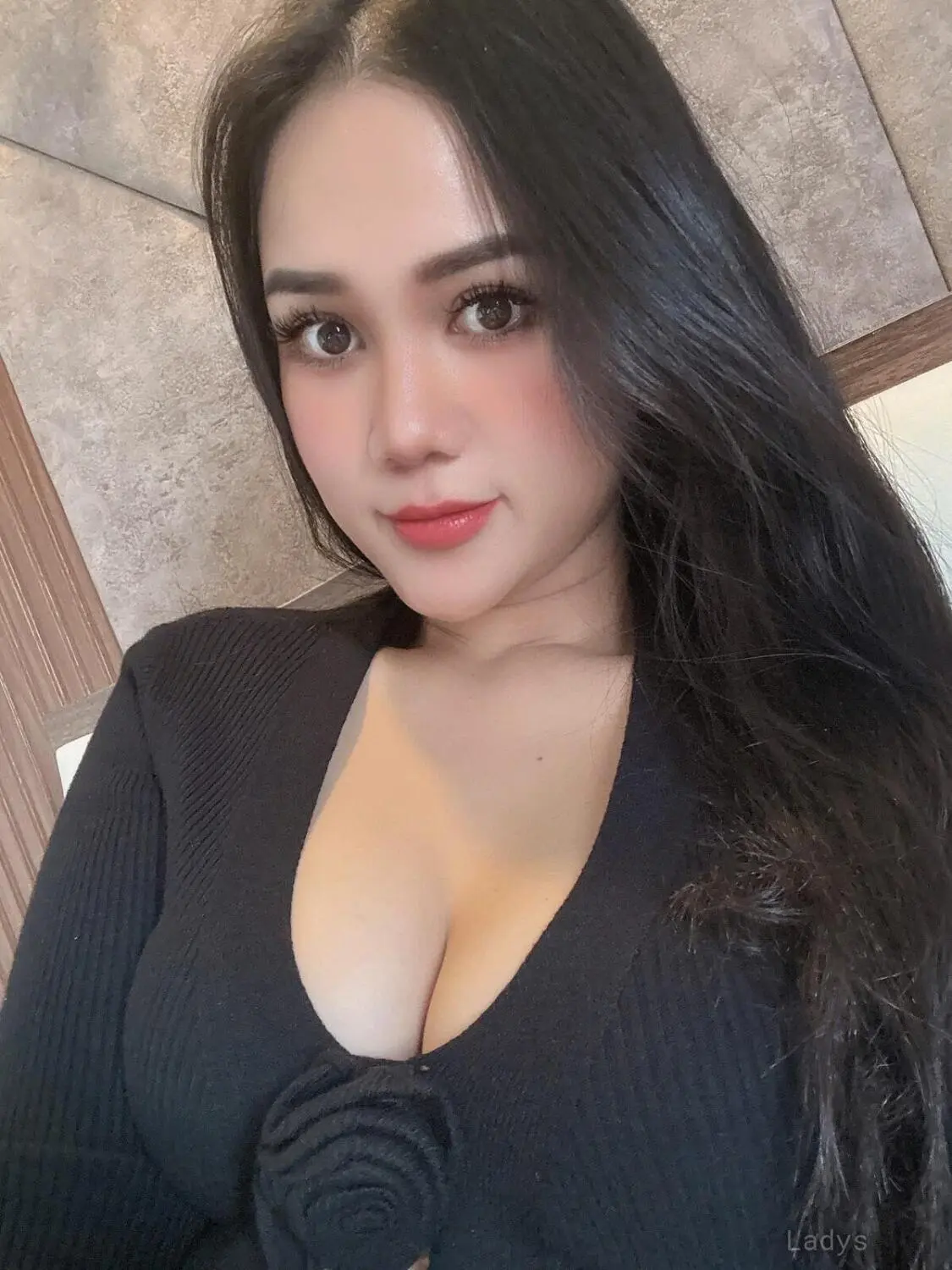 Min, 22 years latina escorts girl, height 165 sm, Weight  kg, listcrawler Singapore