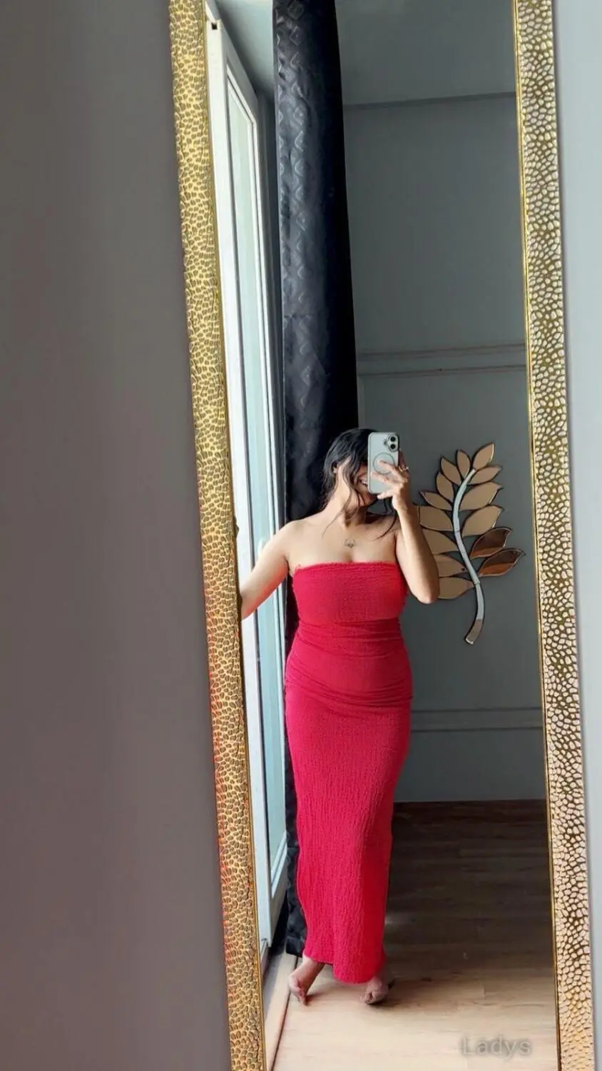 Nandni, 23 years latina escorts girl, height 153 sm, Weight kg, listcrawler Surat