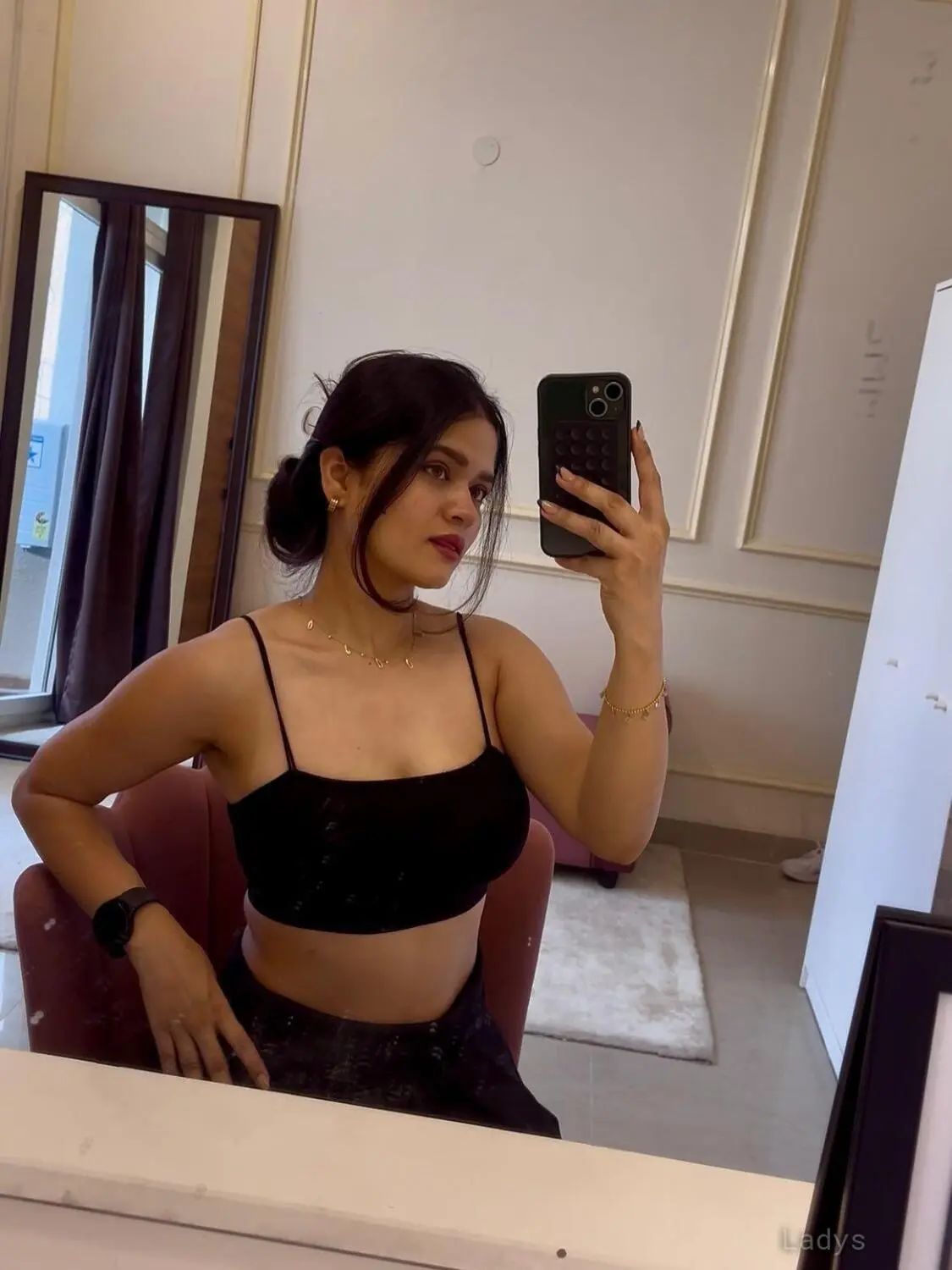 Sneha, 21 years latina escorts girl, height 162 sm, Weight  kg, listcrawler Surat