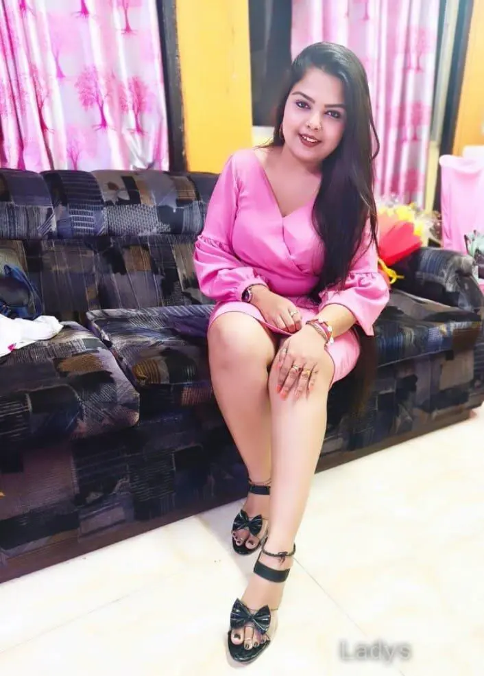 Anna, 22 years latina escorts girl, height 154 sm, Weight kg, listcrawler Thane