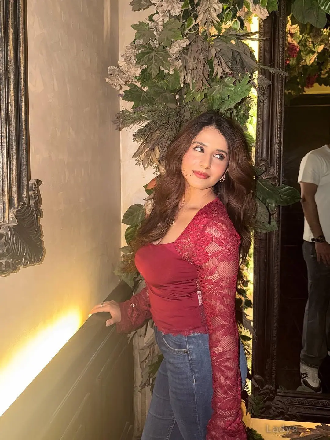 Kashish, 22 years latina escorts girl, height 153 sm, Weight  kg, listcrawler Thane