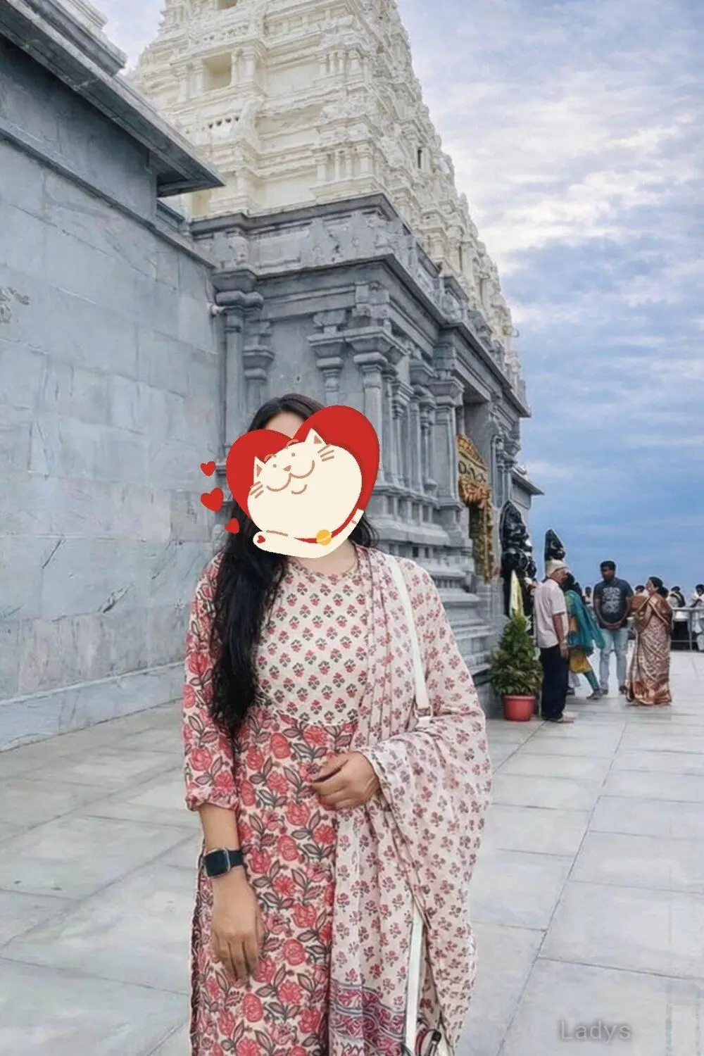 Cellin, 25 years latina escorts girl, height 159 sm, Weight kg, listcrawler Thiruvananthapuram