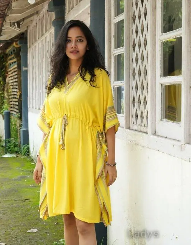 Henika, 24 years latina escorts girl, height 166 sm, Weight kg, listcrawler Tiruchirapalli