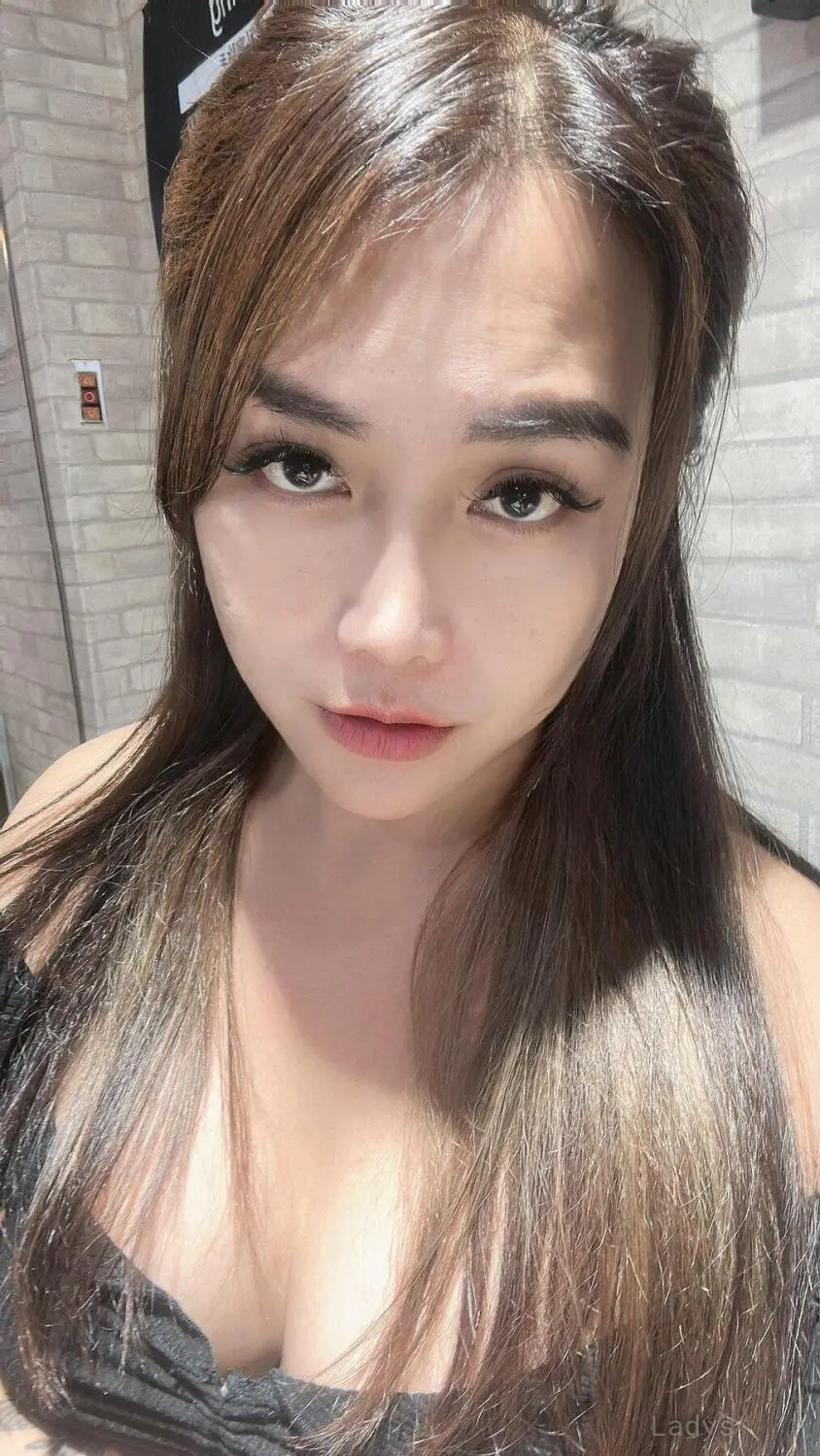 Kate, 29 years latina escorts girl, height 170 sm, Weight  kg, listcrawler Táizhōng