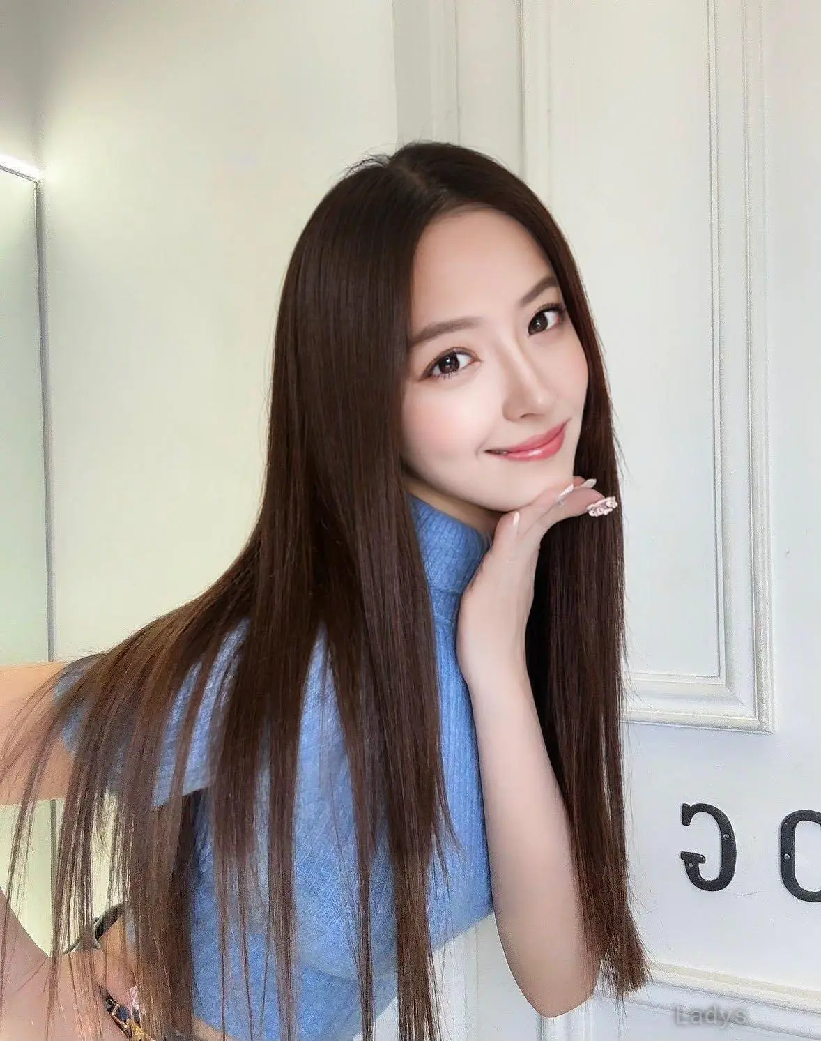Arisa, 23 years latina escorts girl, height 165 sm, Weight  kg, listcrawler Tokyo