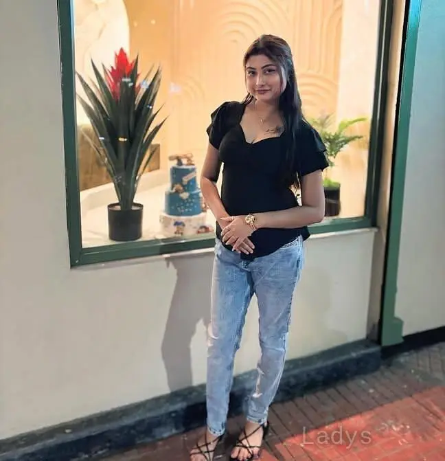 Divya, 22 years latina escorts girl, height 170 sm, Weight  kg, listcrawler Udaipur