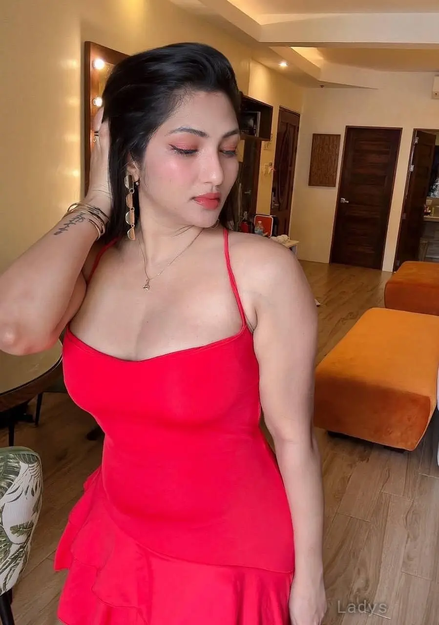Mohini, 22 years latina escorts girl, height 154 sm, Weight kg, listcrawler Vadodara