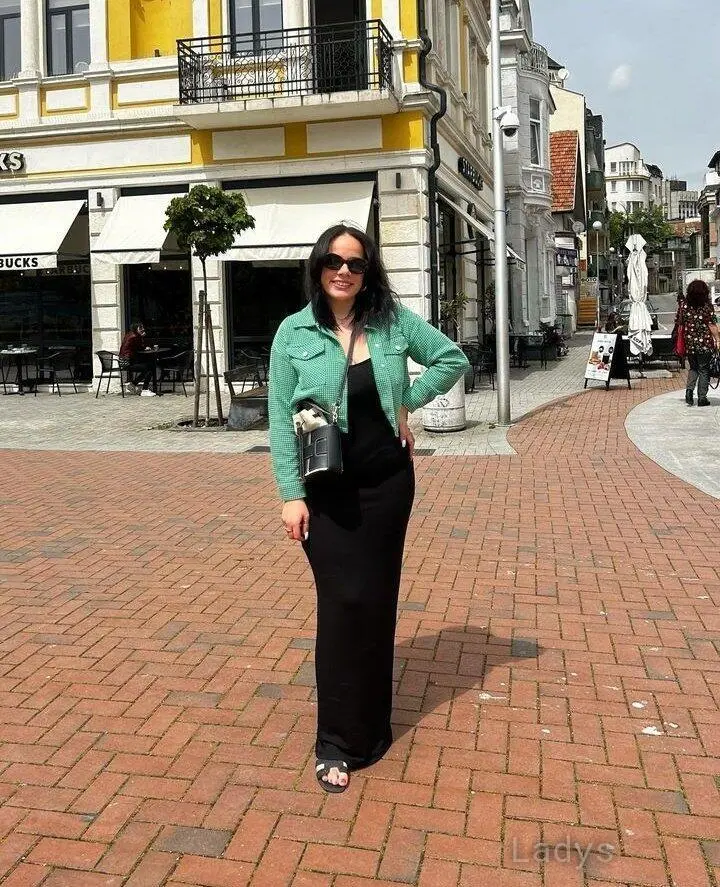 Sofia, 27 years latina escorts girl, height 178 sm, Weight kg, listcrawler Vilnius