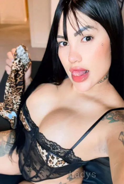 Aghata, 32 years beautiful nude Liverpool escorts girl, height 158 sm, Weight 62 kg