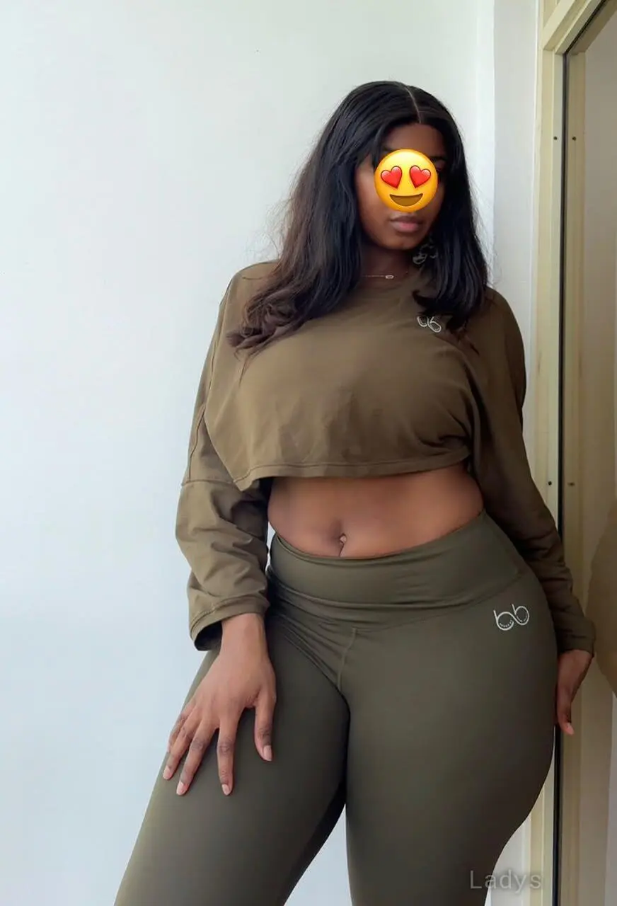 Melinda, years beautiful nude Lomé escorts girl, height sm, Weight kg