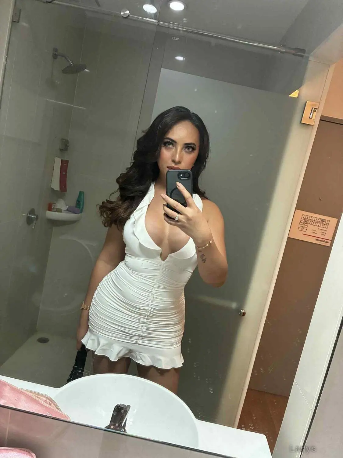 Jenny, 22 years beautiful nude Lonavala escorts girl, height 160 sm, Weight  kg