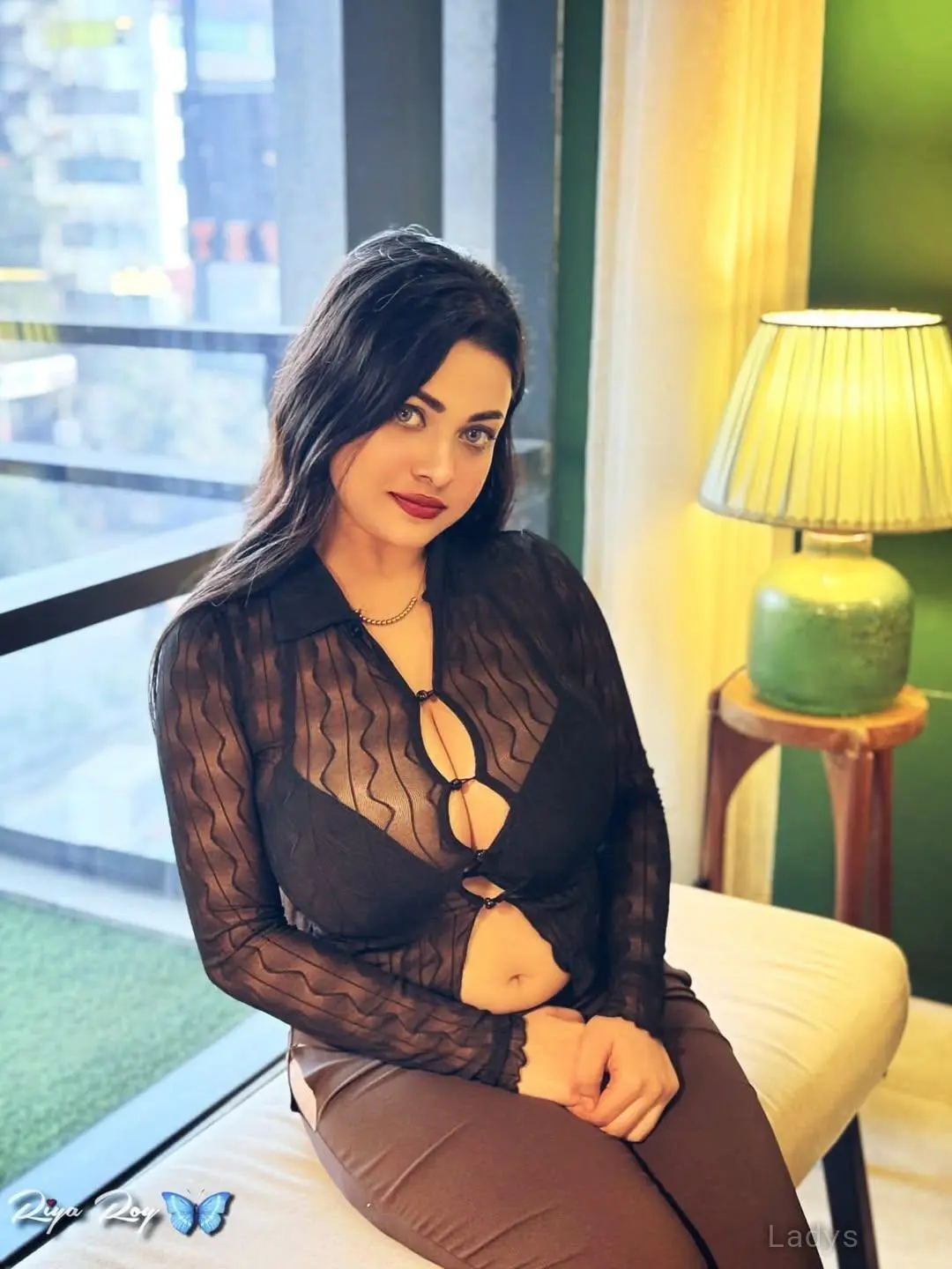 Kajol, 22 years beautiful nude Lonavala escorts girl, height 154 sm, Weight  kg