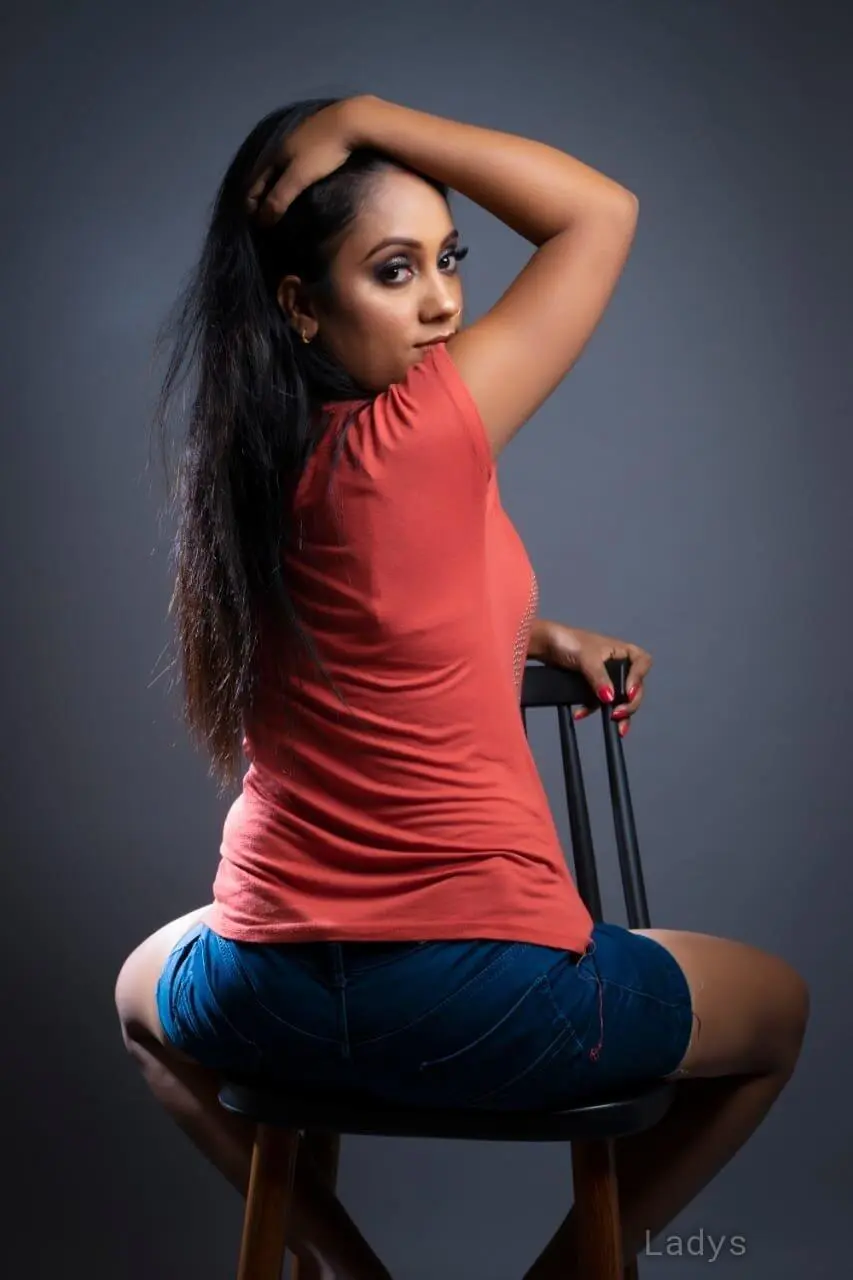 Alexandra, 24 years beautiful nude London escorts girl, height 157 sm, Weight  kg