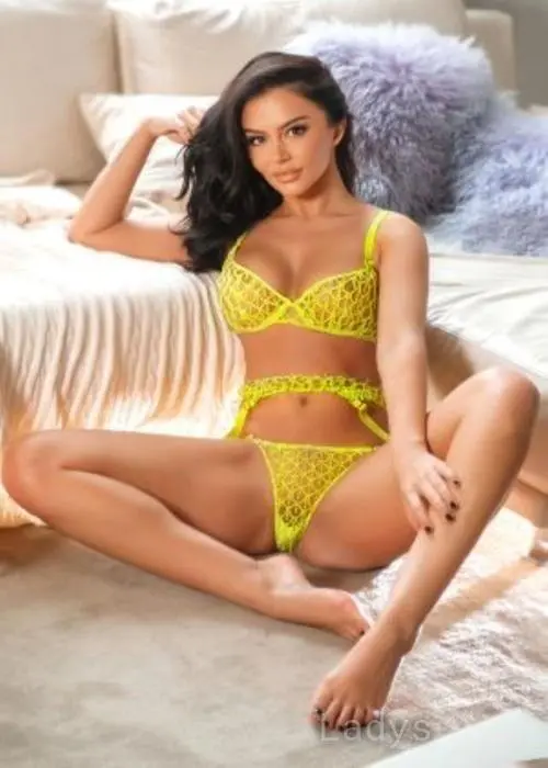 Elektra, 29 years beautiful nude London escorts girl, height 170 sm, Weight kg