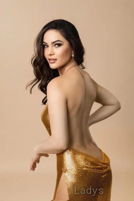 Gaby, 29 years beautiful nude London escorts girl, height 160 sm, Weight 55 kg