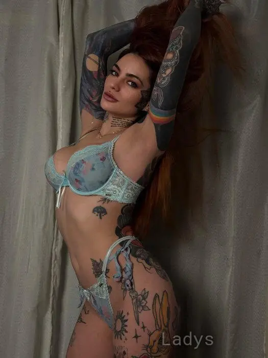 Lina, 31 years beautiful nude London escorts girl, height 163 sm, Weight 50 kg