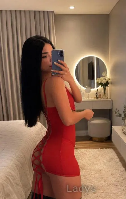 Maria, 23 years beautiful nude London escorts girl, height 153 sm, Weight 56 kg