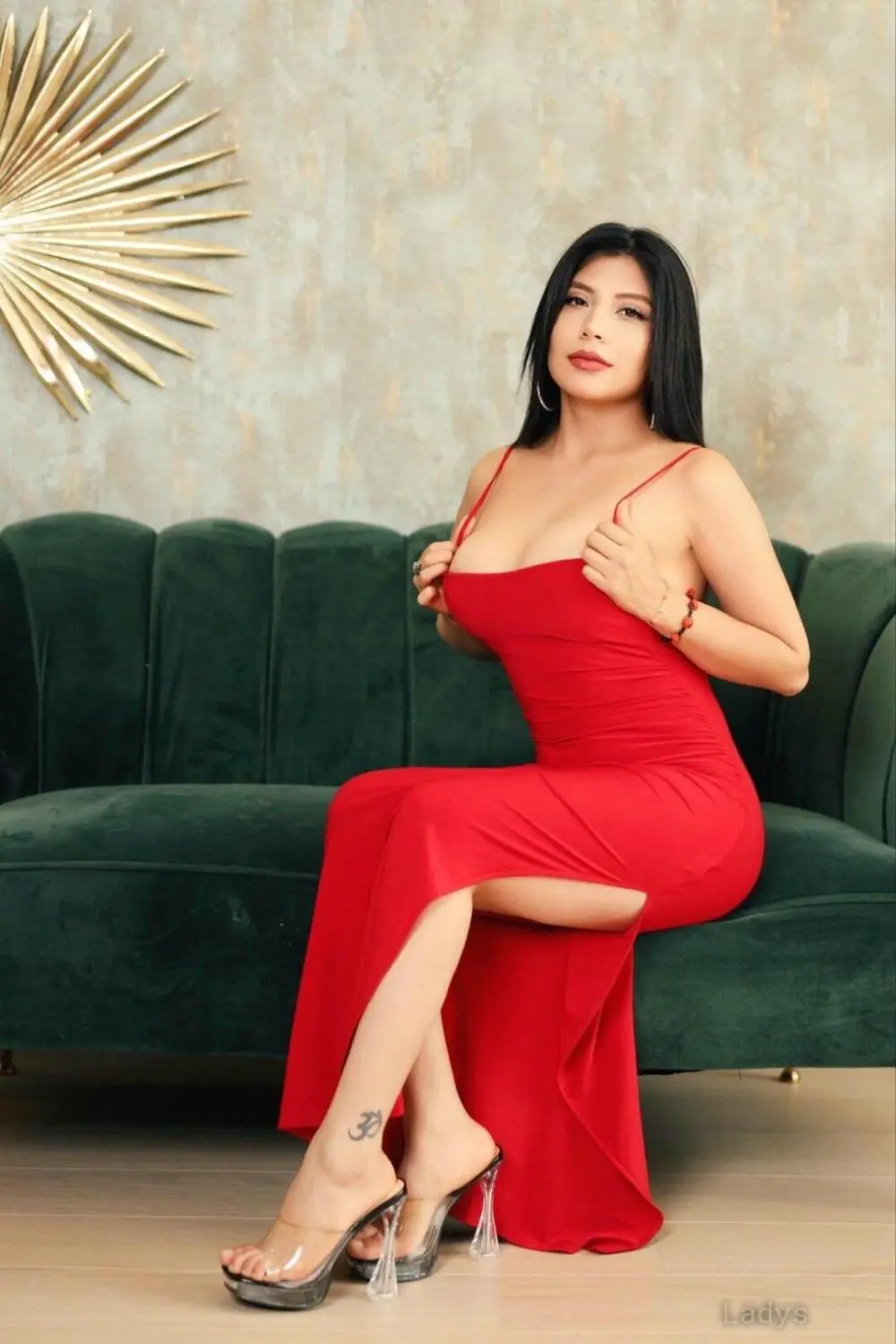 Camila, 28 years sexy hot local London excorts girl, height 160 sm, Weight  kg