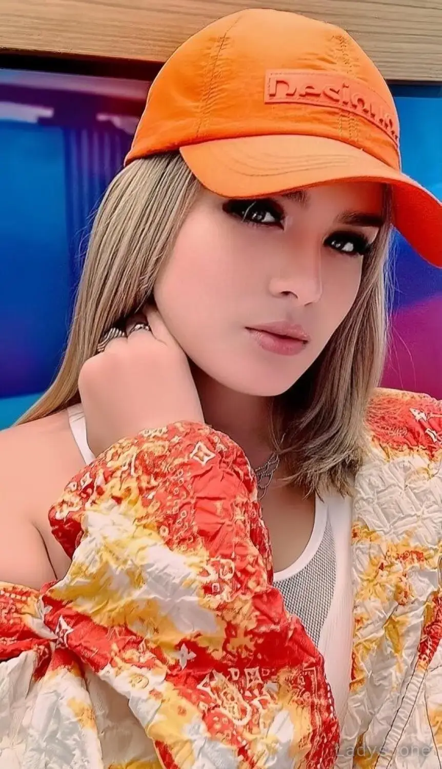 GHALIA, 22 years beautiful nude Long Island escorts girl, height 147 sm, Weight 59 kg