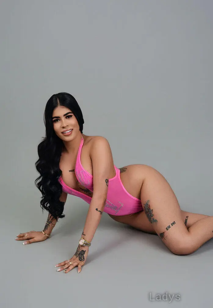 MIA, 23 years beautiful nude Long Island escorts girl, height 157 sm, Weight 54 kg