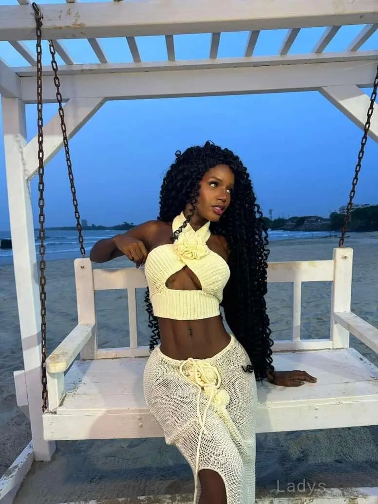 BlackBarbie, 23 years beautiful nude Los Angeles escorts girl, height 168 sm, Weight 50 kg