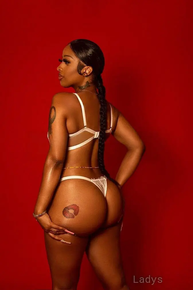 Jasmine Rose, 30 years beautiful nude Los Angeles escorts girl, height 170 sm, Weight 60 kg