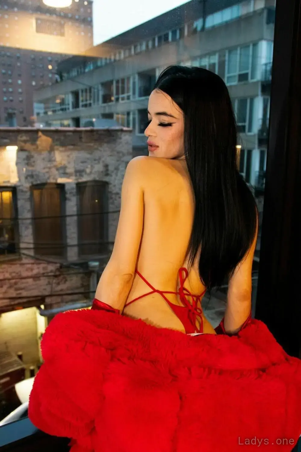 MELISSA, 24 years beautiful nude Louisville escorts girl, height 161 sm, Weight 57 kg