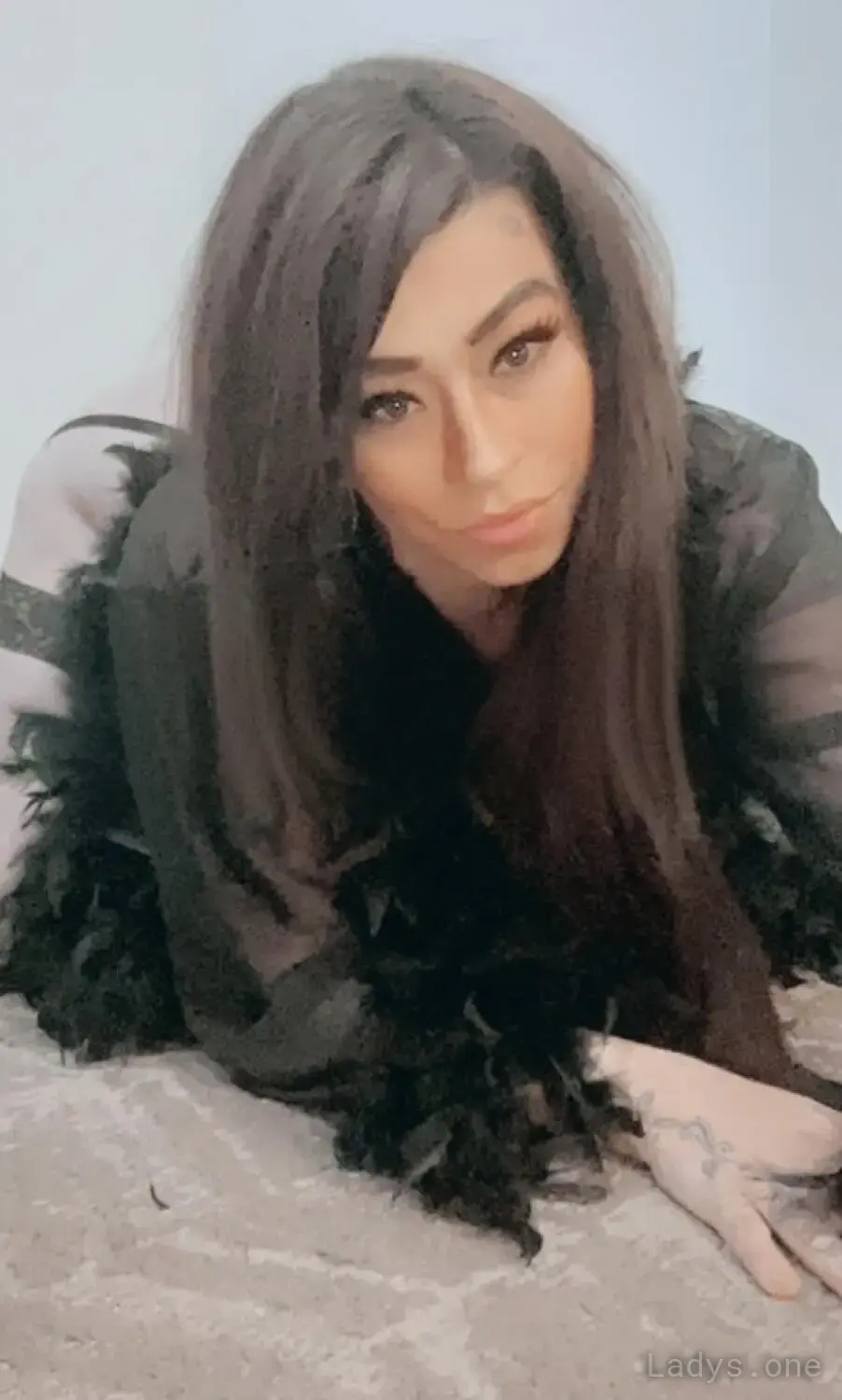 MOLLY, 28 years beautiful nude Louisville escorts girl, height 169 sm, Weight 68 kg