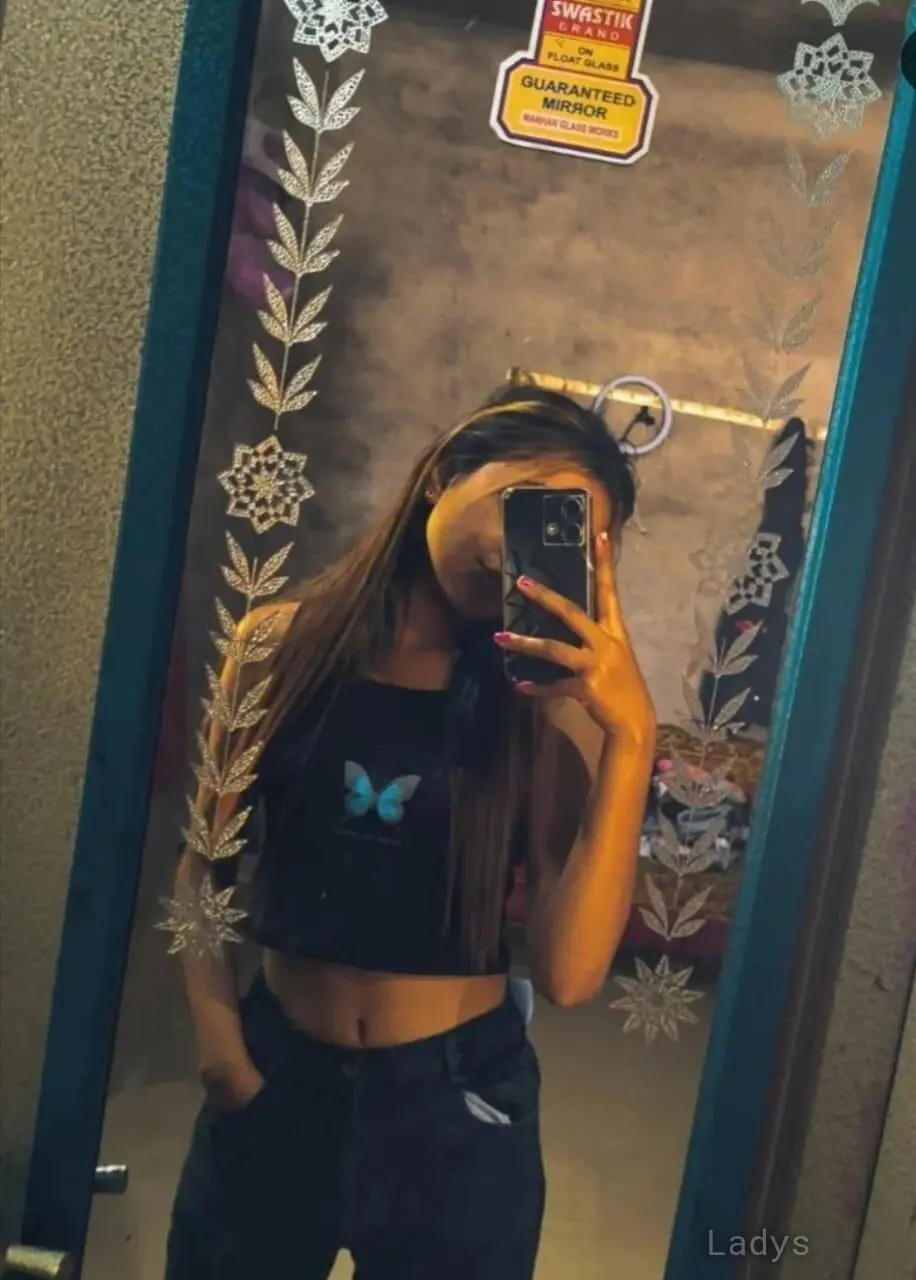 Ananya, 24 years old Lucknow escort girl with big tits, height 161 sm, Weight  kg