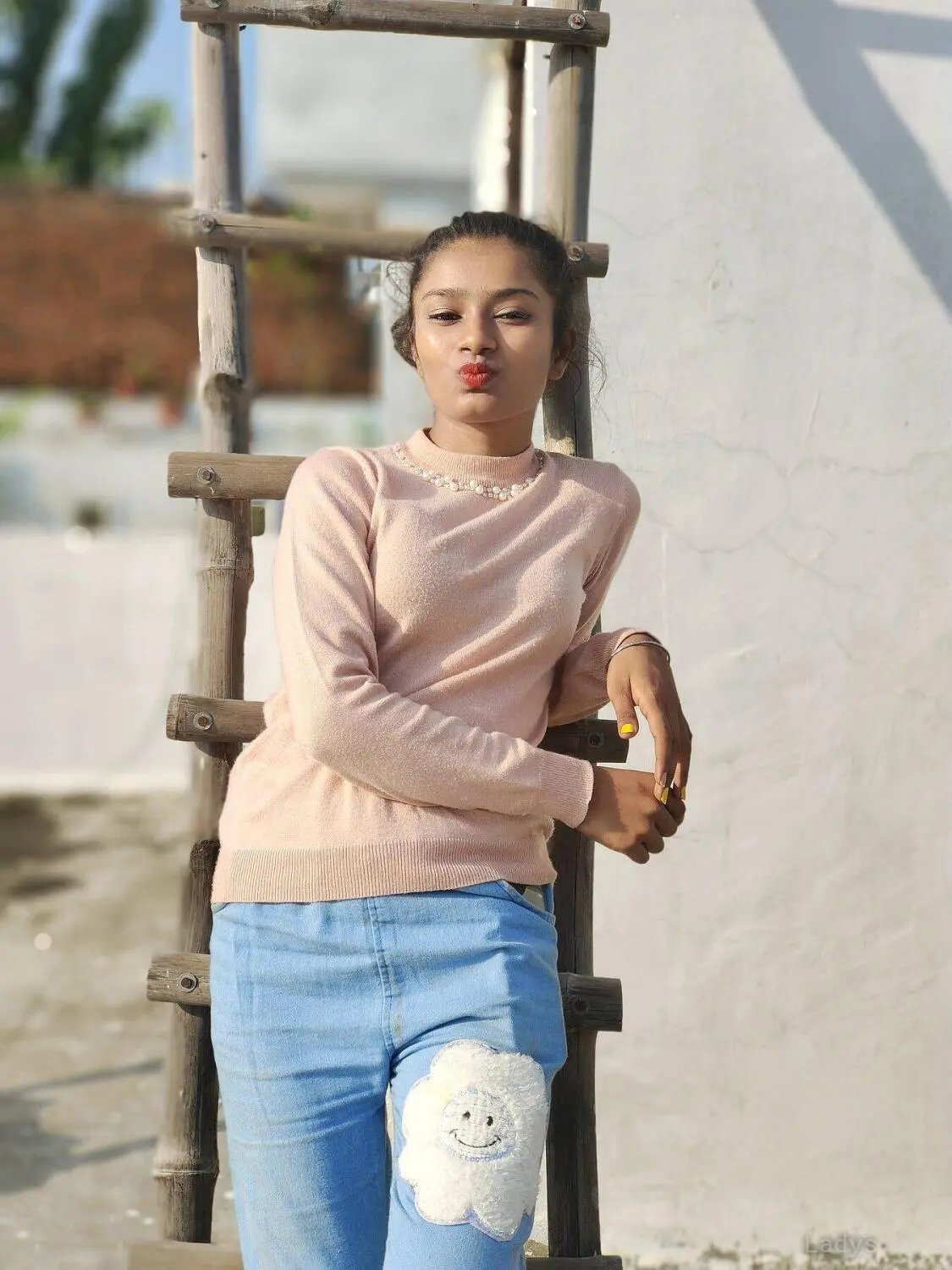 Aurora, 21 years beautiful nude Lucknow escorts girl, height 168 sm, Weight  kg