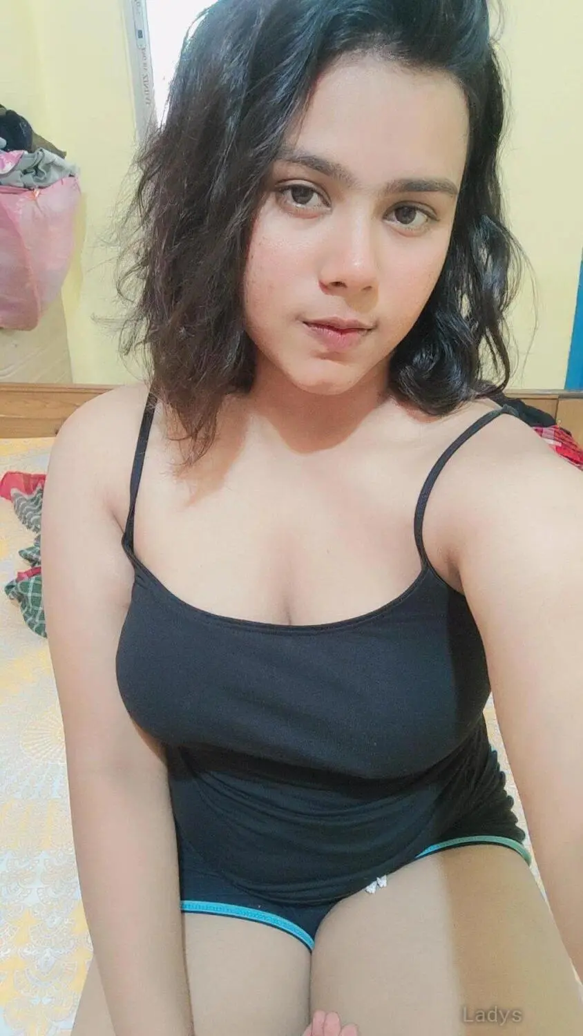 Chinta,  years beautiful nude Lucknow escorts girl, height  sm, Weight  kg