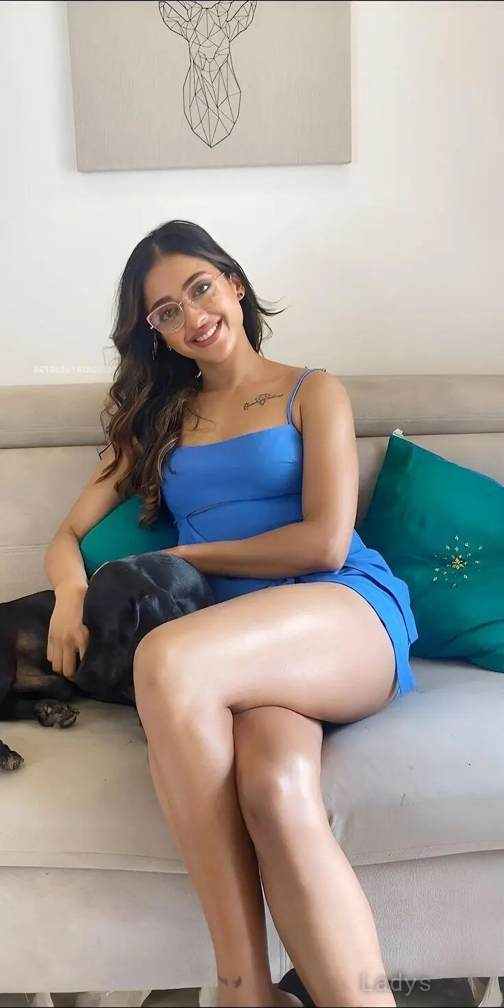 Ritika,  years beautiful nude Lucknow escorts girl, height  sm, Weight  kg