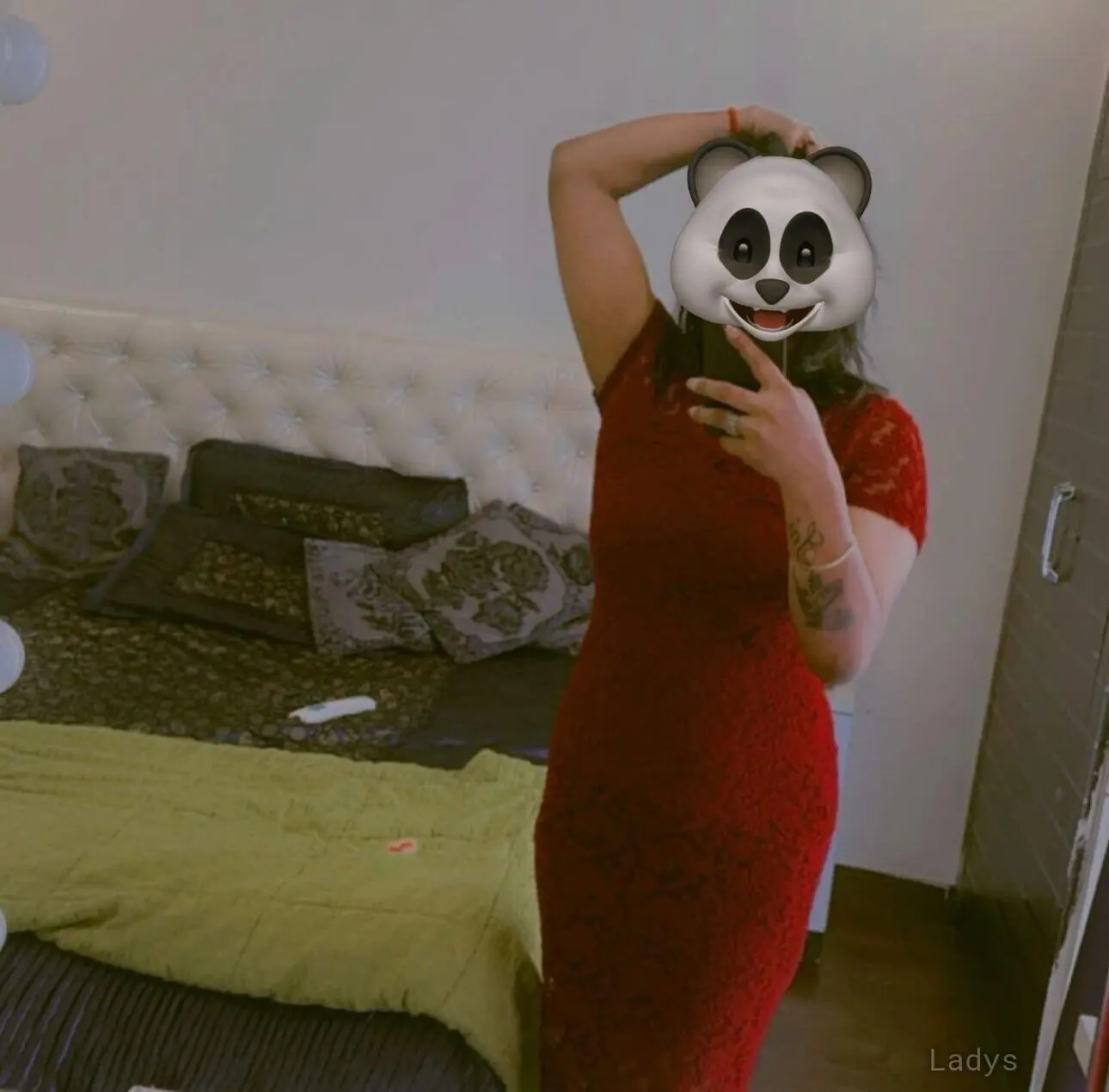 Simran, 25 years beautiful nude Lucknow escorts girl, height 155 sm, Weight kg