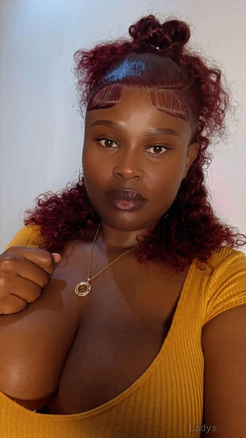 Shivani, 27 years old Luxembourg escort girl with big tits, height 168 sm, Weight  kg