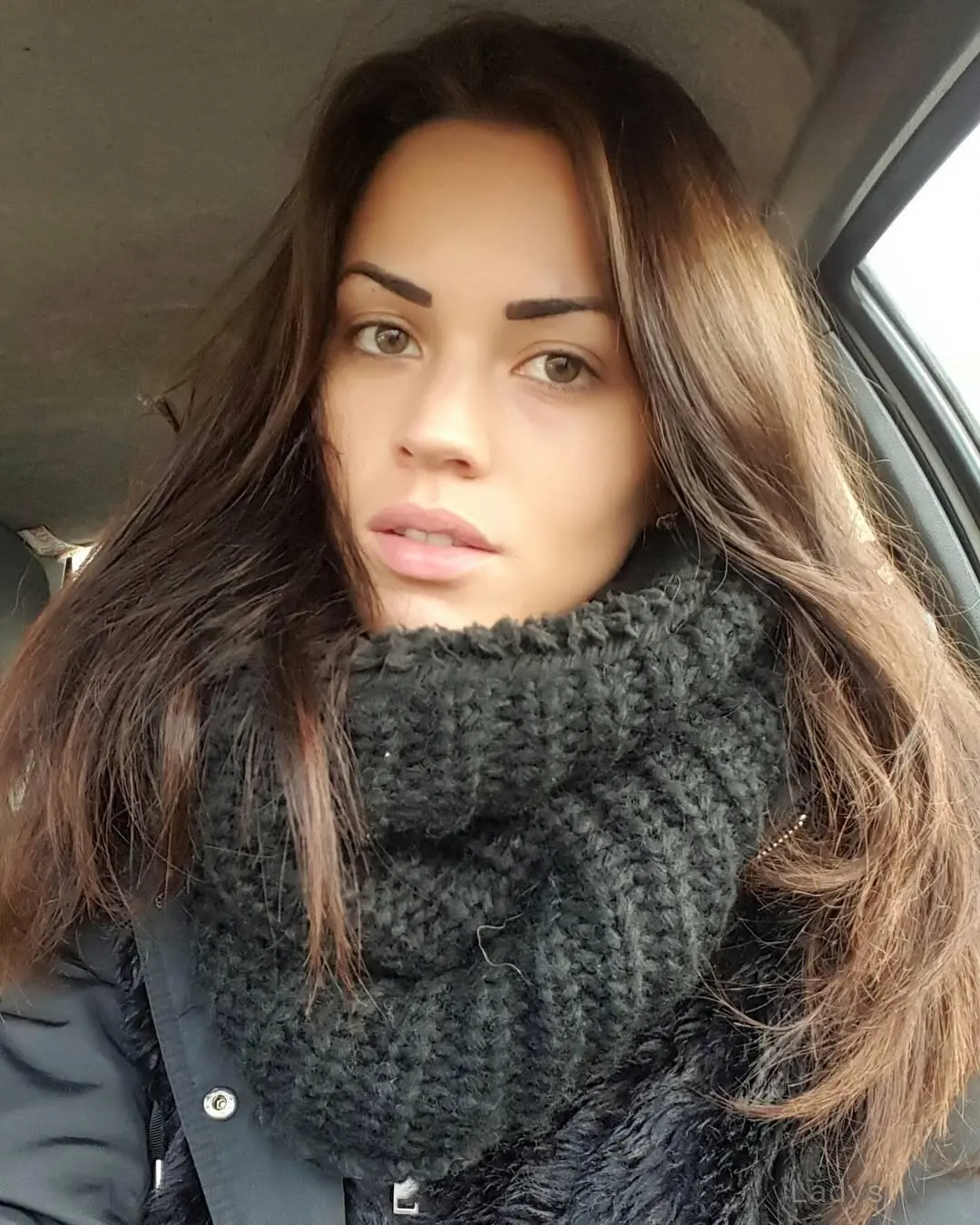 Rosie Bella, 31 years old Lyon escort girl with big tits, height 173 sm, Weight 59 kg