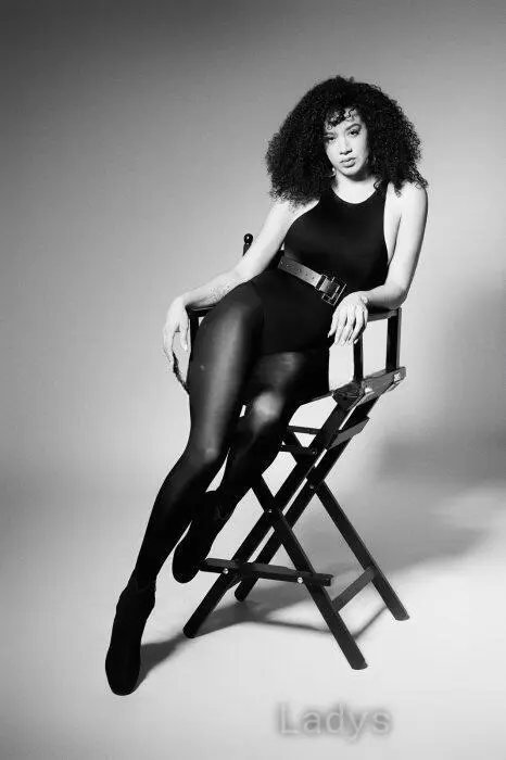 Luna, 25 years beautiful nude Madrid escorts girl, height 180 sm, Weight 60 kg