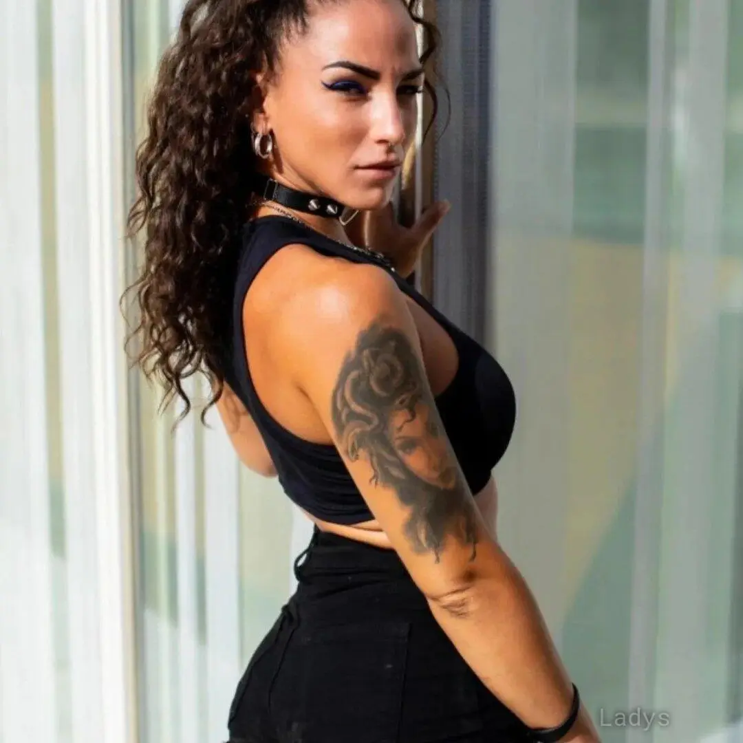 MedusaXX, 29 years beautiful nude Madrid escorts girl, height 159 sm, Weight 64 kg