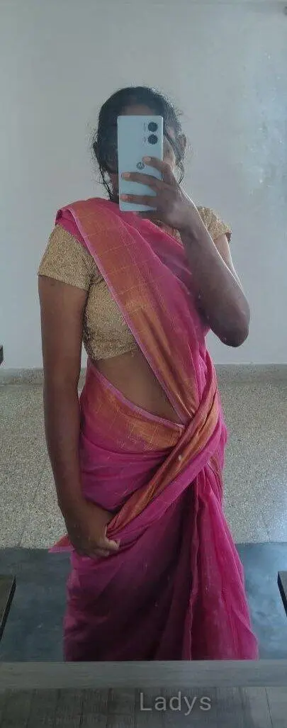 Tamil, 28 years beautiful nude Madurai escorts girl, height 155 sm, Weight kg