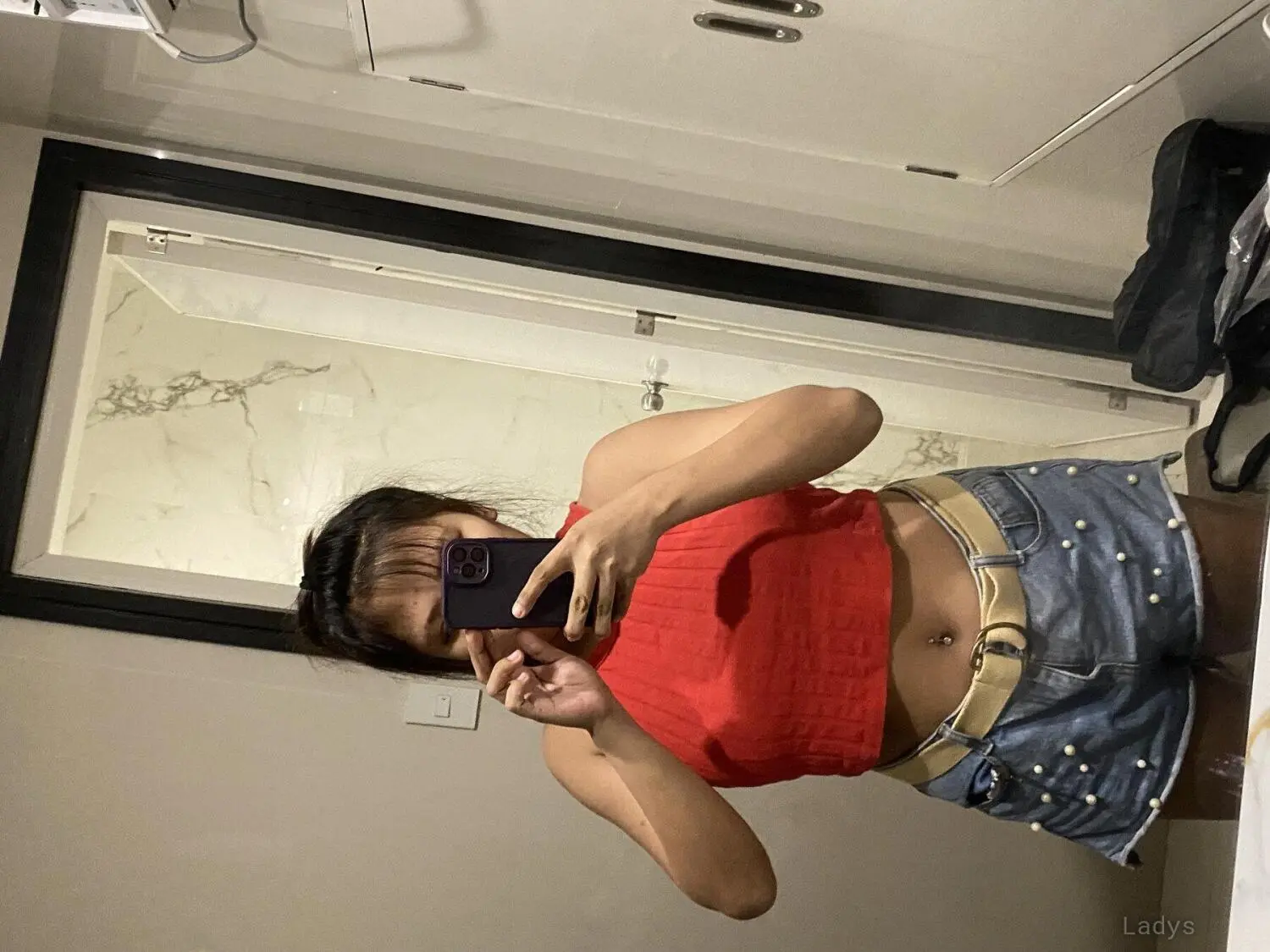 Cleo, 27 years old Makati escort girl with big tits, height 160 sm, Weight  kg