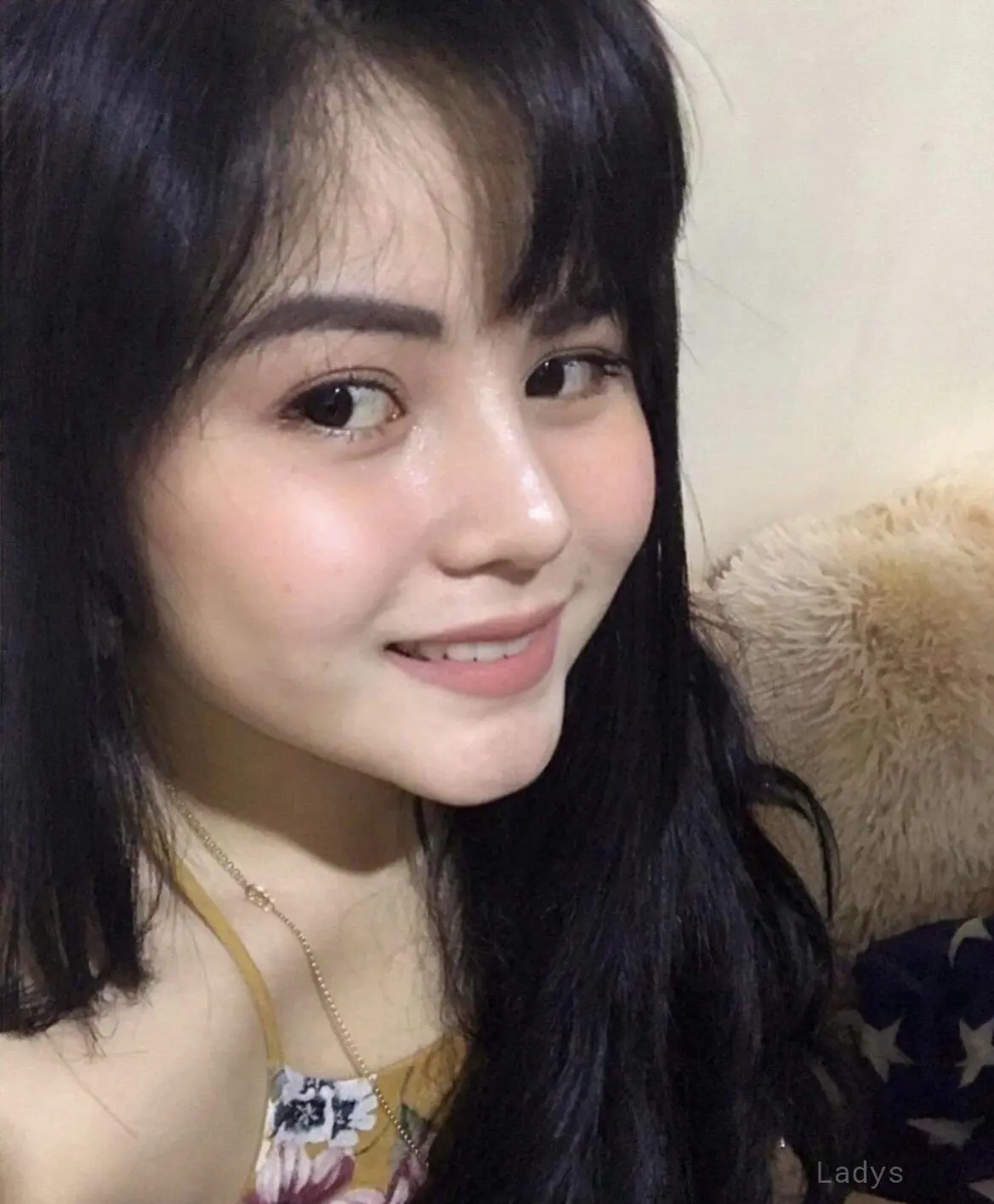 Czarina, 27 years beautiful nude Makati escorts girl, height 152 sm, Weight  kg